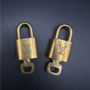 Authentic Louis Vuitton Lock and Key Set # 309 #308